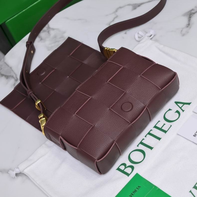 6687 23x15x5 cm dl 26 (5)