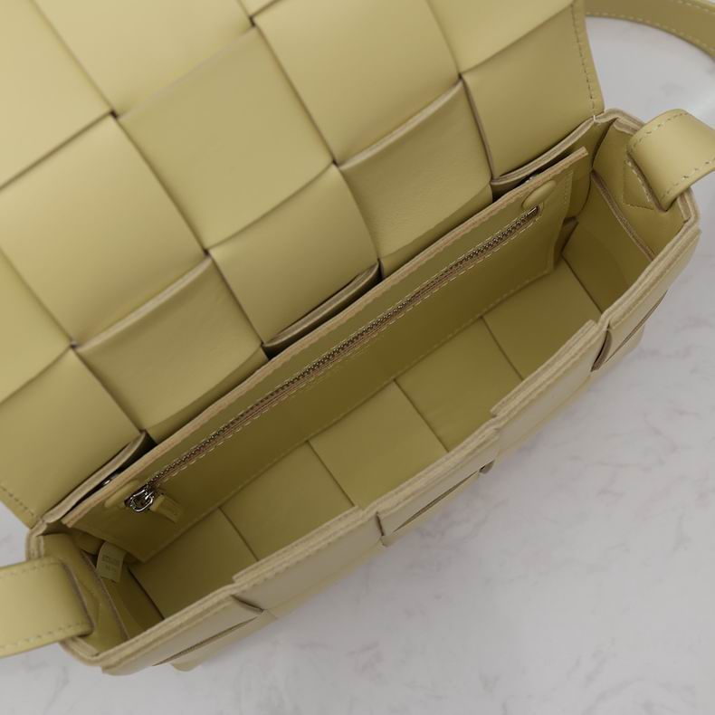 6687 23x15x5 cm dl 27 (7)