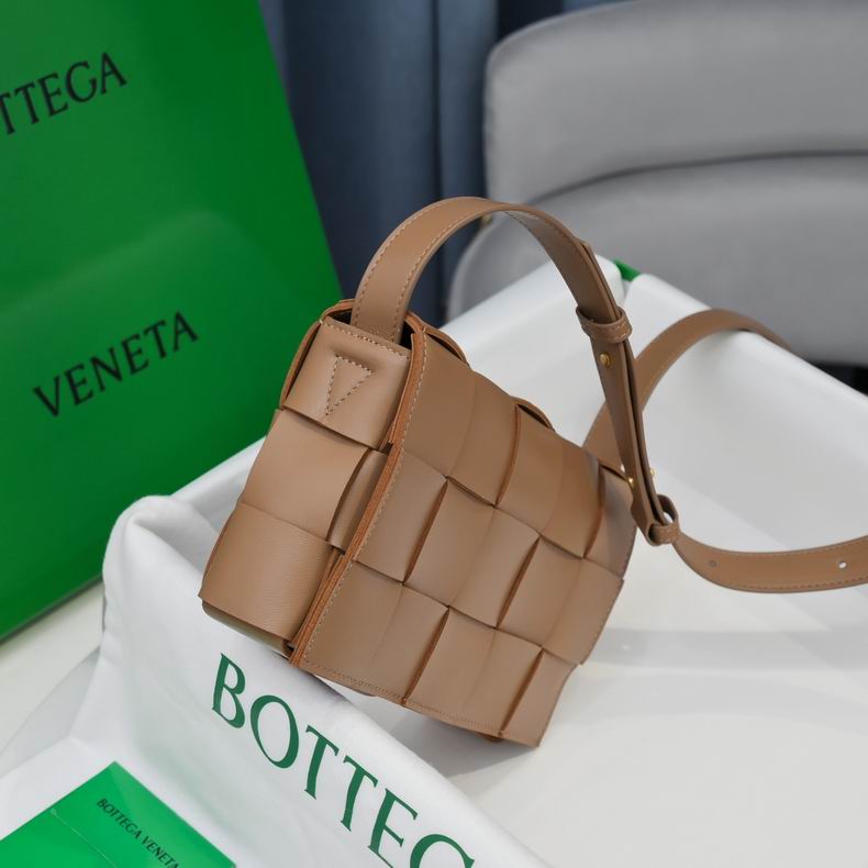 6687 23x15x5 cm dl 6 (3)