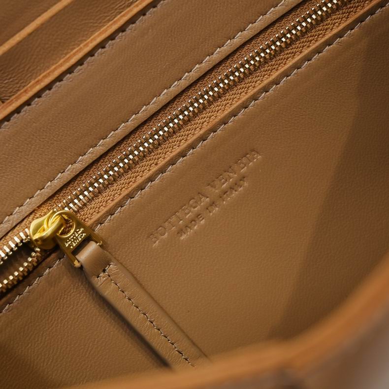 6687 23x15x5 cm dl 6 (7)