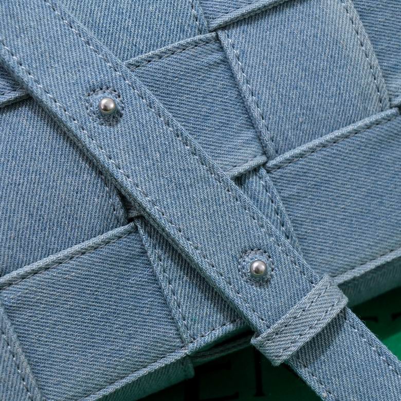 6687 23x15x5.5cm BG (4)