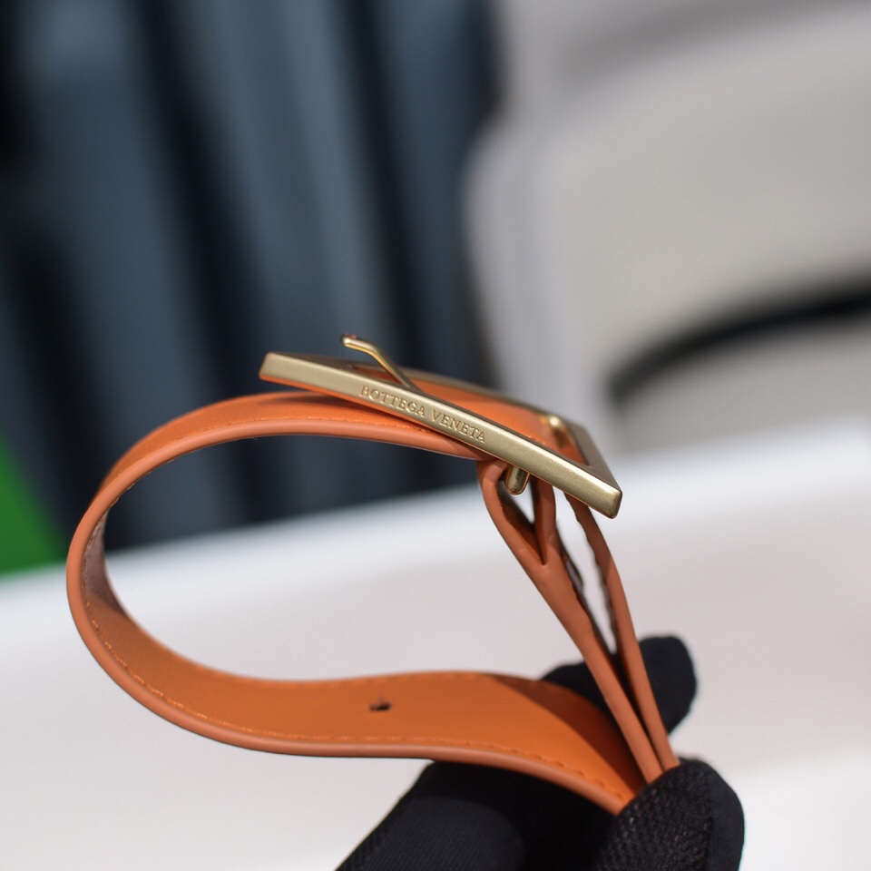 6688 26x18x8 cm dl 12 (6)