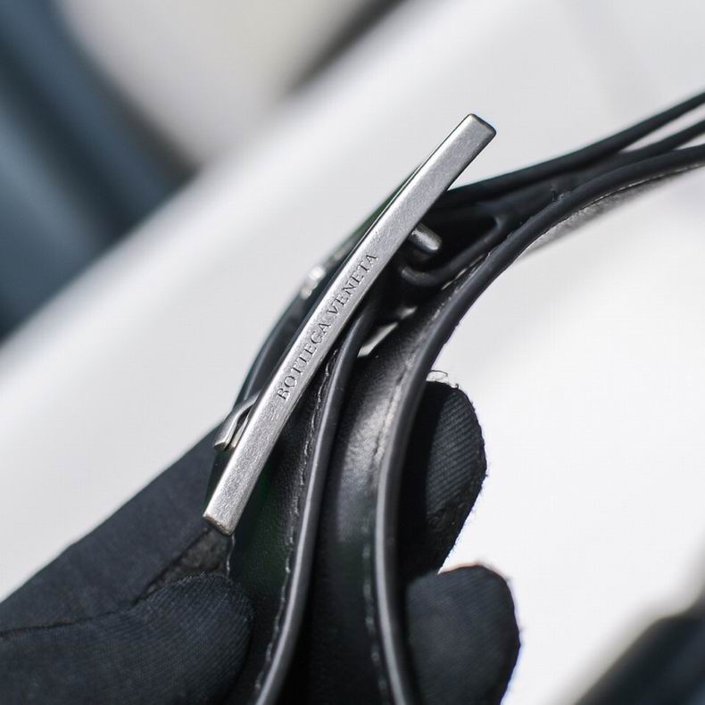 6688 26x18x8 cm dl 2 (5)