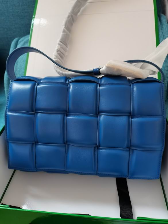 6688 26x18x8cm DL 2 (2)