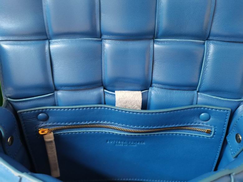 6688 26x18x8cm DL 2 (6)