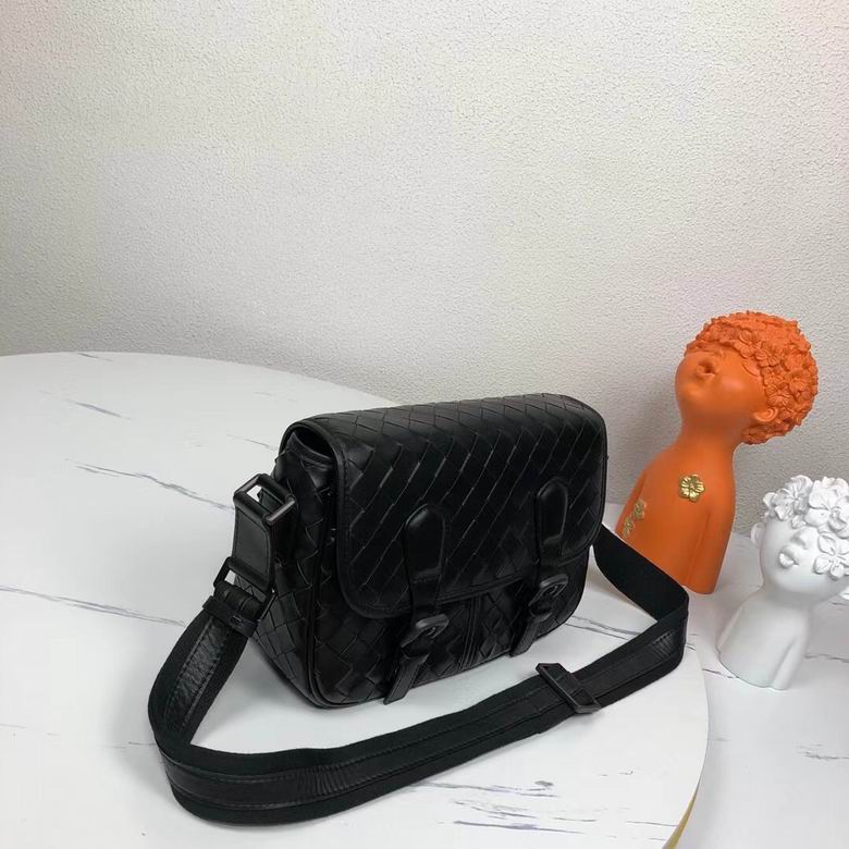 6690 26X19X10cm WP (2)