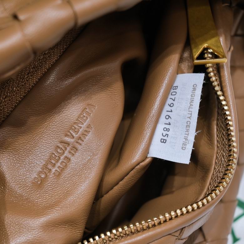 6699-1 23x28x8cm DL 27 (8)