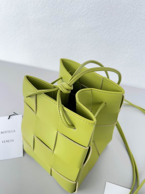 680218 18x14x14cm BG (1)