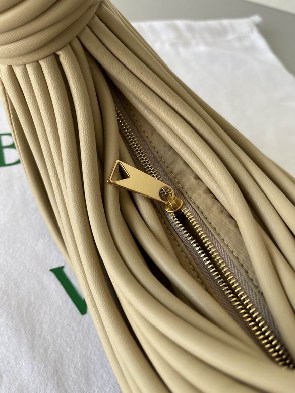 680934 22x15.5x6.5cm BG (8)