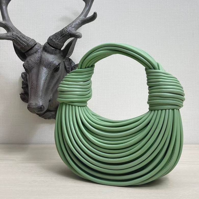 680934 22x15.5x6.5cm DL 1 (3)