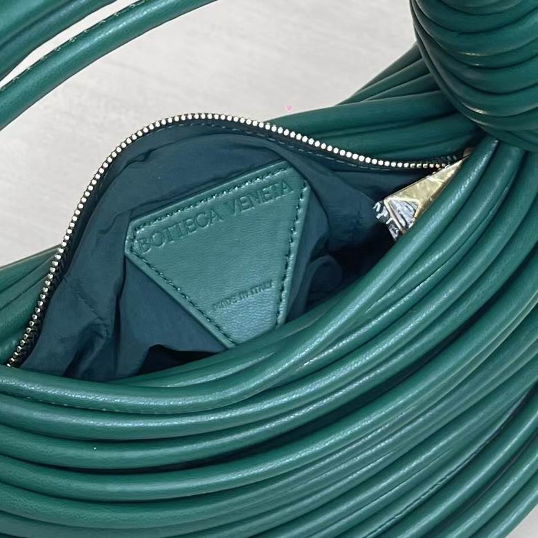 680934 22x15.5x6.5cm DL 2 (5)