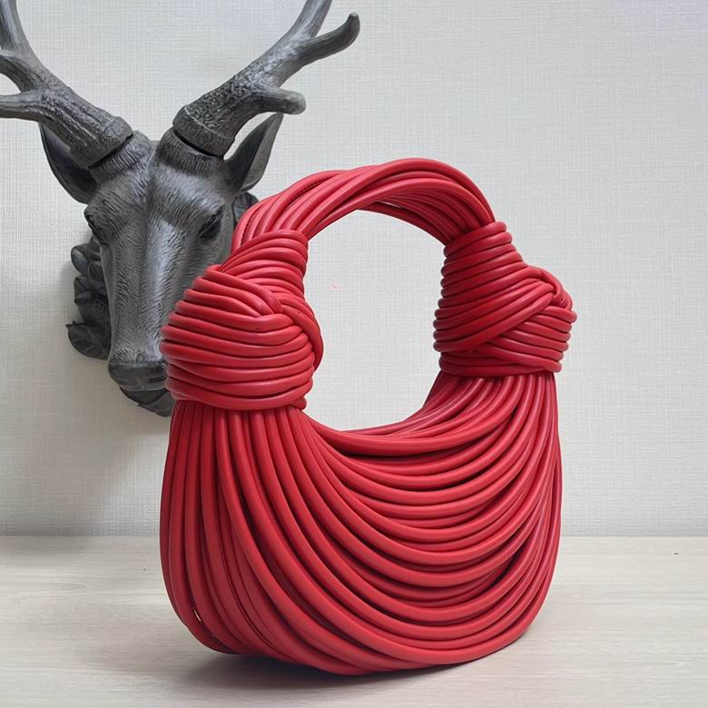 680934 22x15.5x6.5cm DL 3 (2)