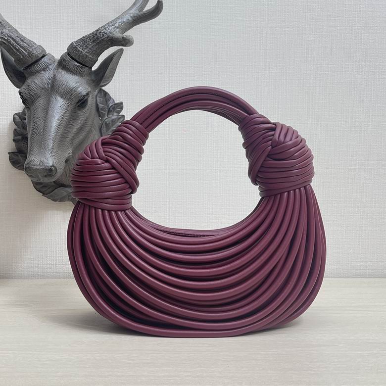 680934 22x15.5x6.5cm DL 5 (1)