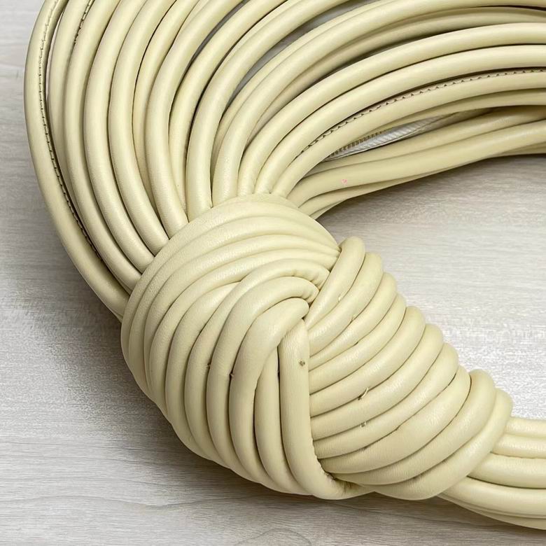 680934 22x15.5x6.5cm DL 6 (6)