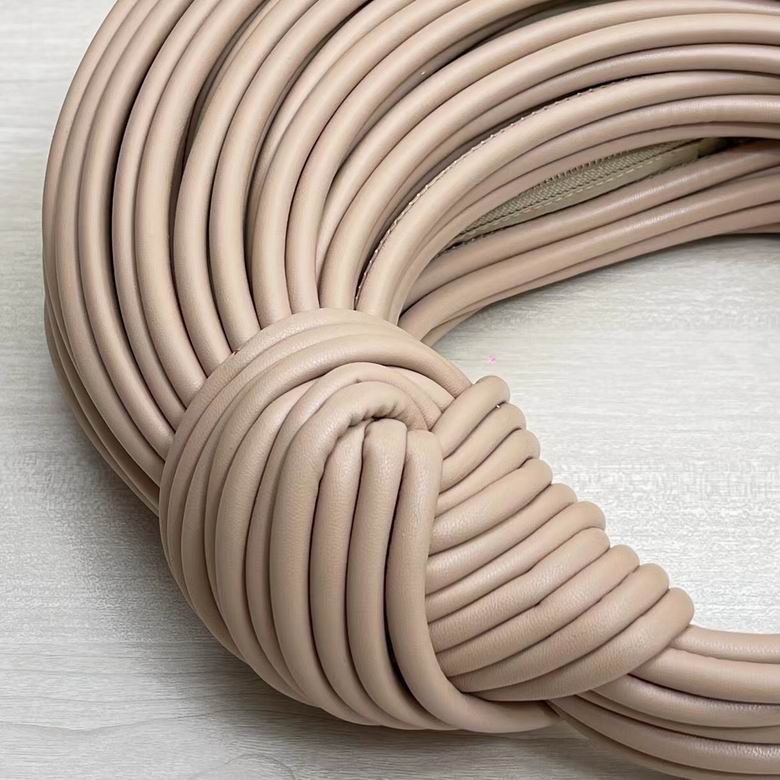 680934 22x15.5x6.5cm DL 8 (6)