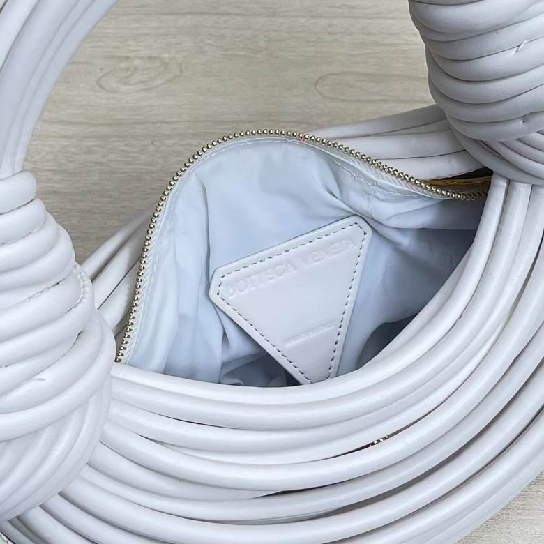 680934 22x15.5x6.5cm DL 9 (5)