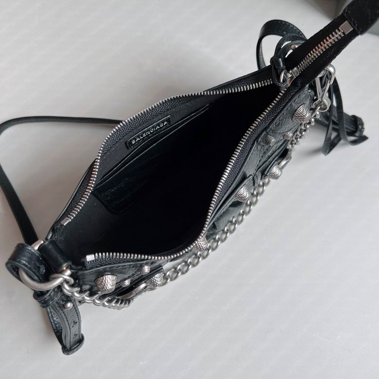 681200650 21X11X4cm GY 4色 35