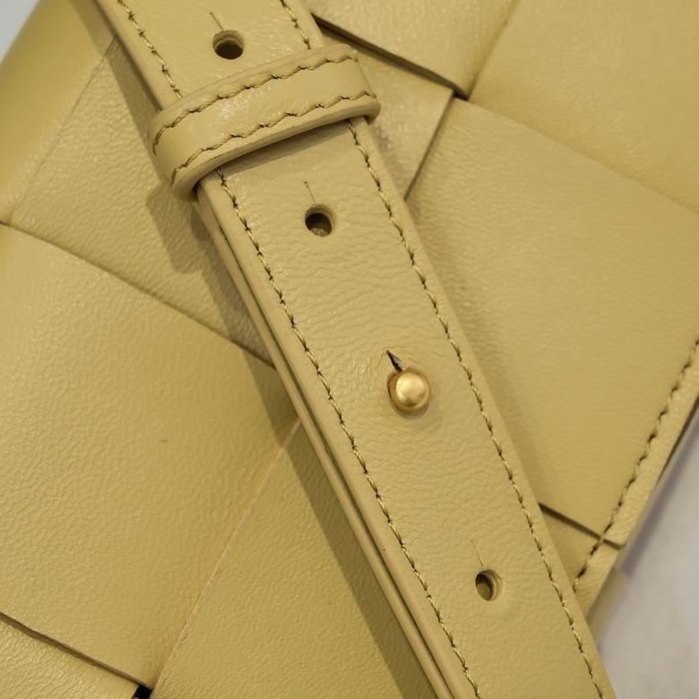 6815 17.5x9.5x5cm DL 1 (6)