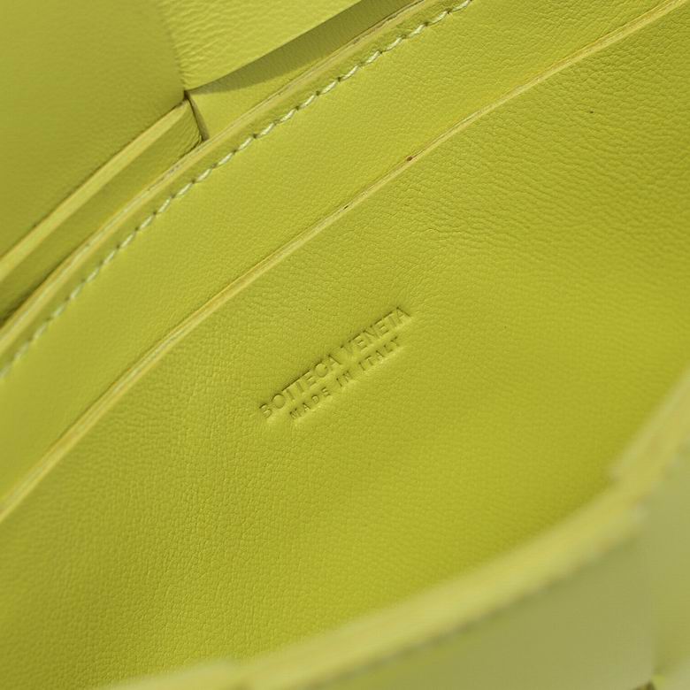 6815 17.5x9.5x5cm DL 3 (6)