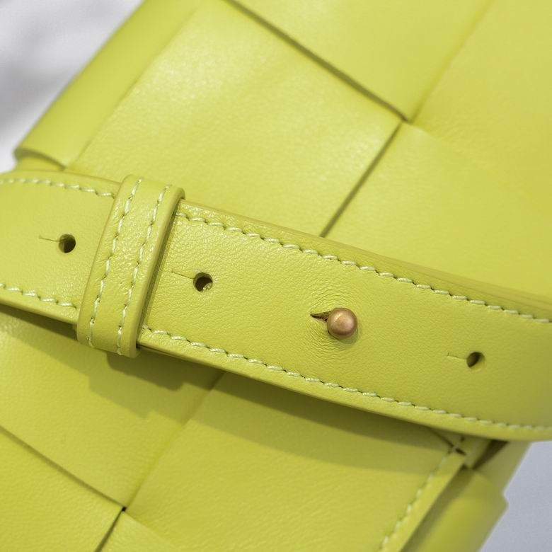 6815 17.5x9.5x5cm DL 3 (8)