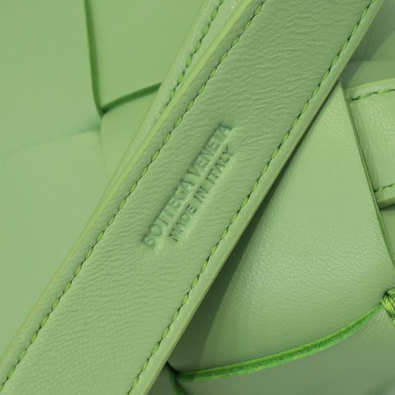 6815 17.5x9.5x5cm DL 6 (5)