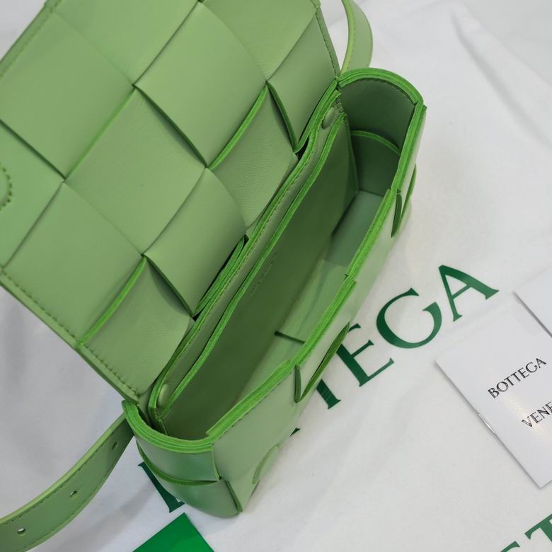 6815 17.5x9.5x5cm DL 6 (7)