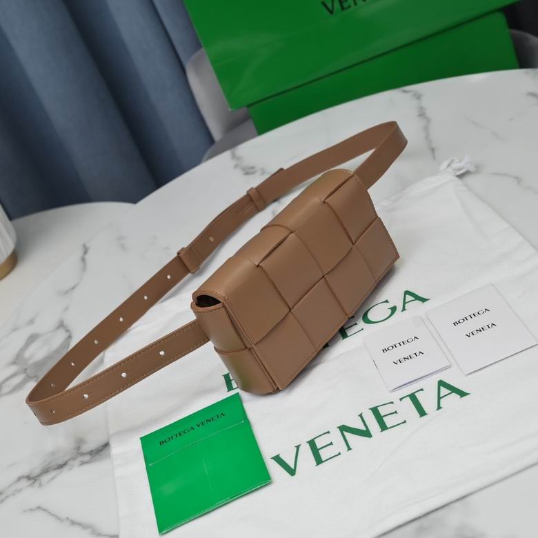 6815 17.5x9.5x5cm DL 8 (3)