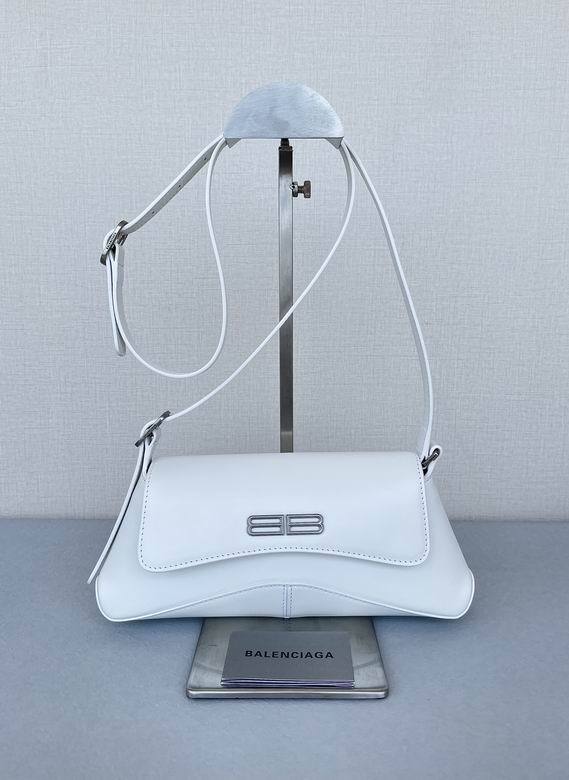 695645 27X15.5X5cm GY 6 (1)