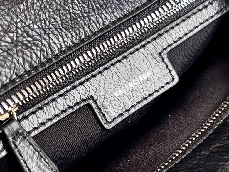 699 26X13X18cm XM 8 (8)