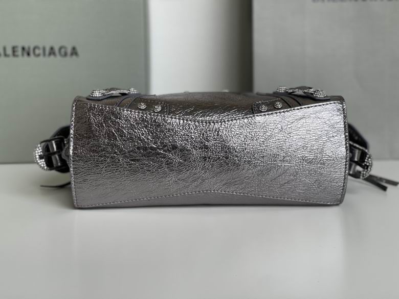 699 26X13X18cm XM 9 (5)