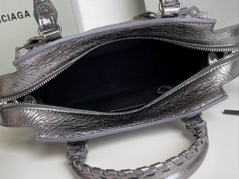 699 26X13X18cm XM 9 (8)