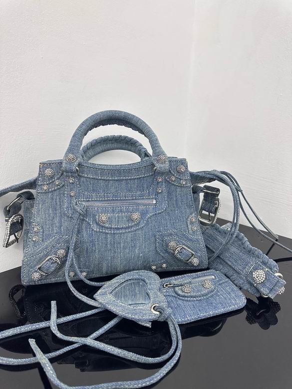 699 26X17.8X11.4cm GY (1)