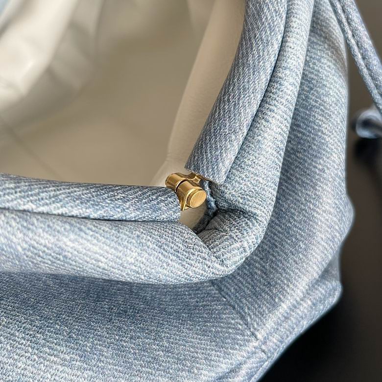 7003 23x13x5cm BG (9)