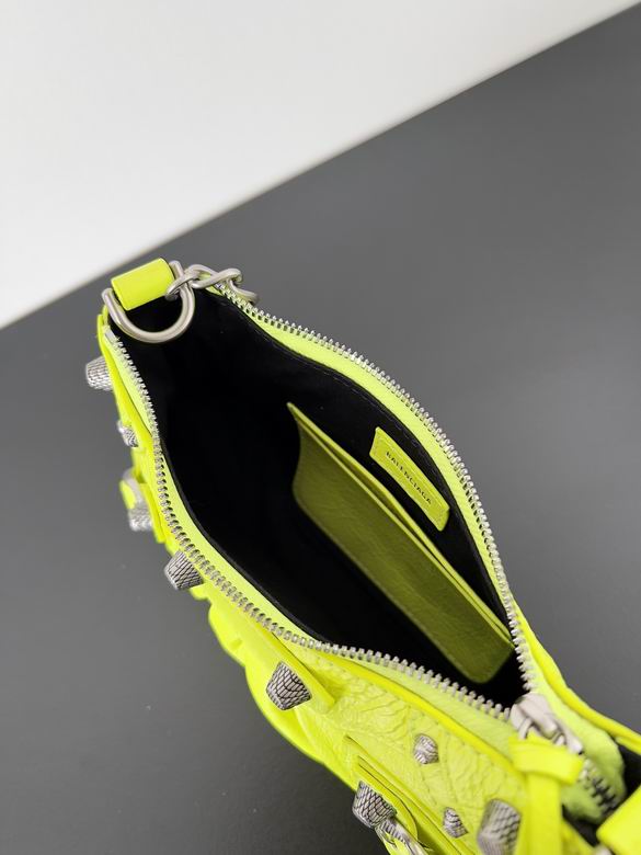 70507 20X13X4.5cm GY 8 (8)