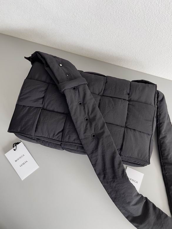 70529 41x25x10.5cm BG (1)