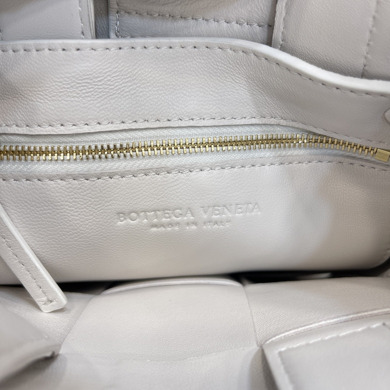 709341 22X16.5X5.5cm SL 1 (8)