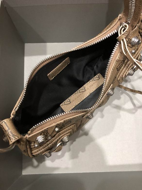 720 33X16X8cm 670 26X16X10cm GY 1 (7)