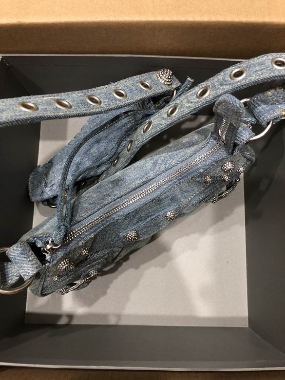 720 33X16X8cm 670 26X16X10cm GY 3 (15)