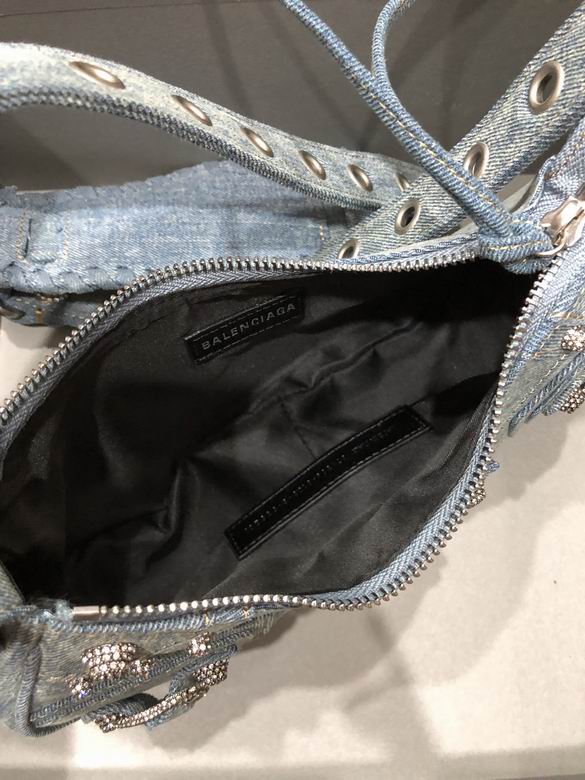 720 33X16X8cm 670 26X16X10cm GY 3 (16)