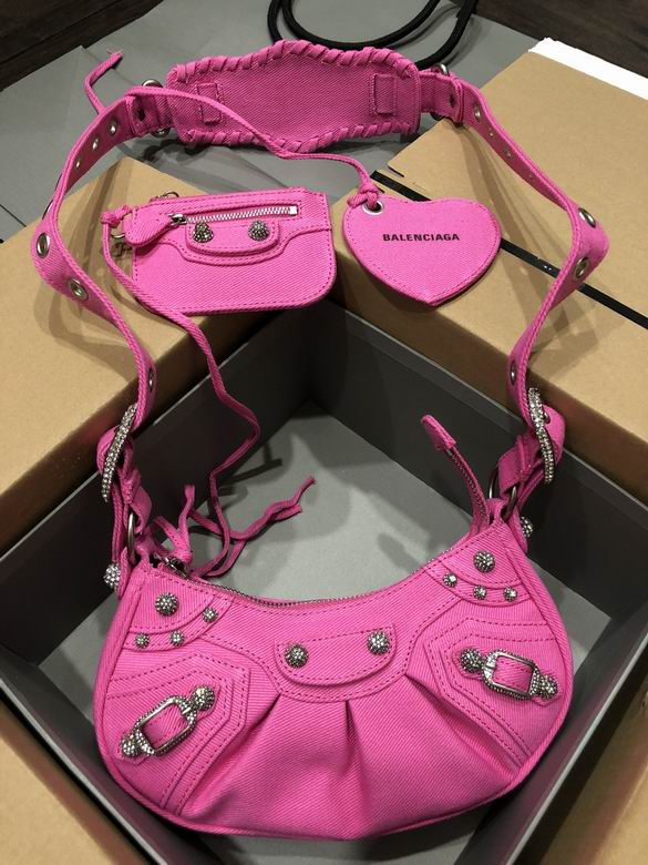 720 33X16X8cm 670 26X16X10cm GY 7 (10)