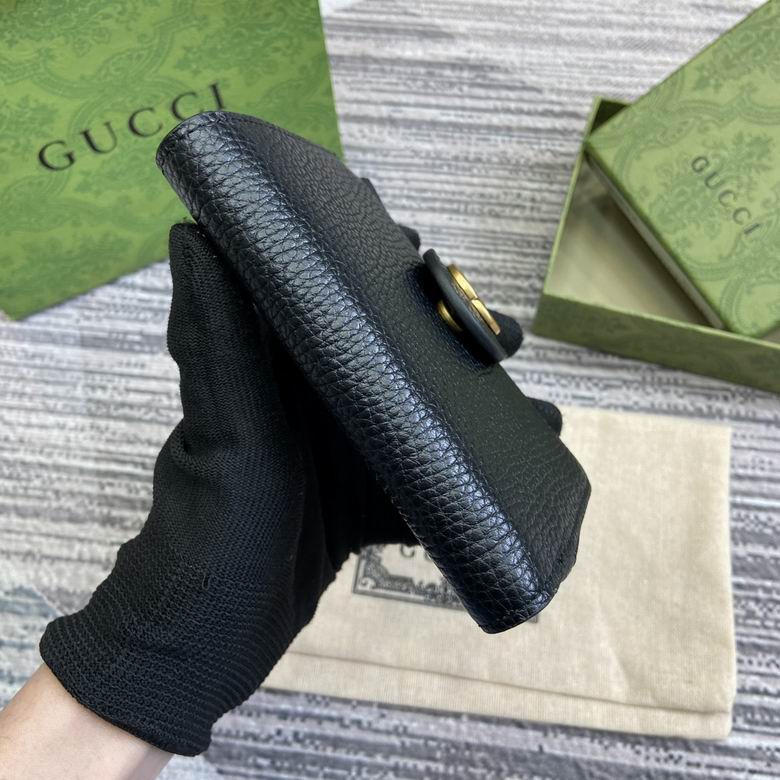 739498 13X8.5X2cm MP 4