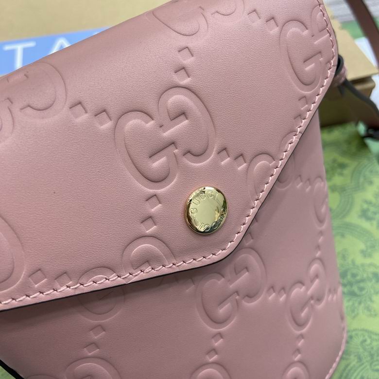 772795 15.5X12.5X3cm MP 4色 24