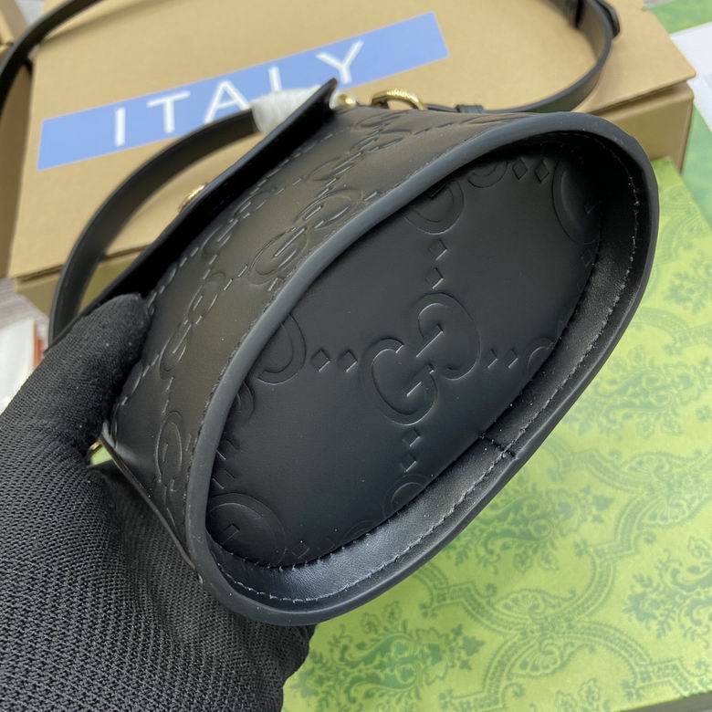 772795 15.5X12.5X3cm MP 4色 34