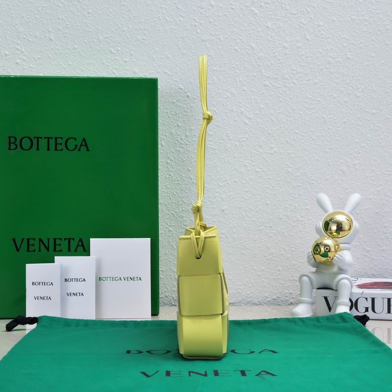 7741 22.5X13.5X4.5cm EL 4 (3)