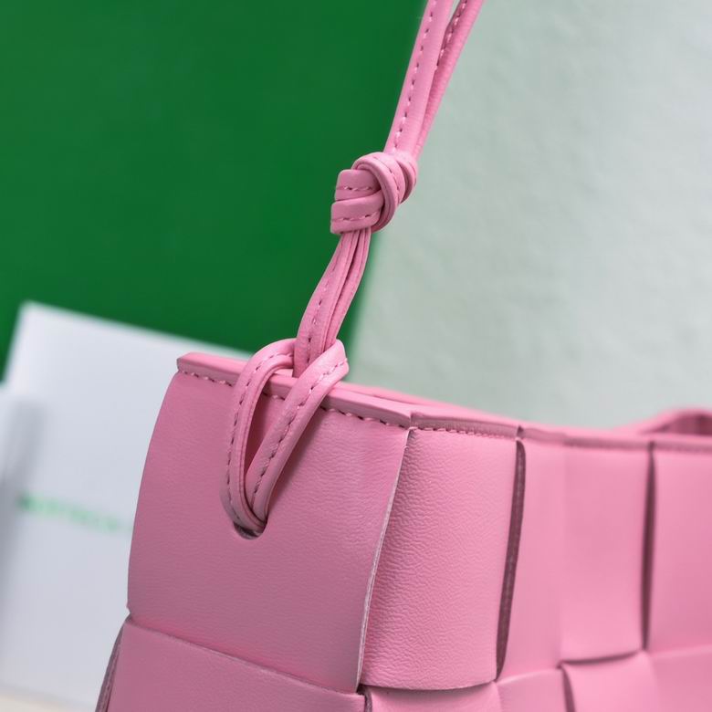 7741 22.5X13.5X4.5cm EL 6 (6)