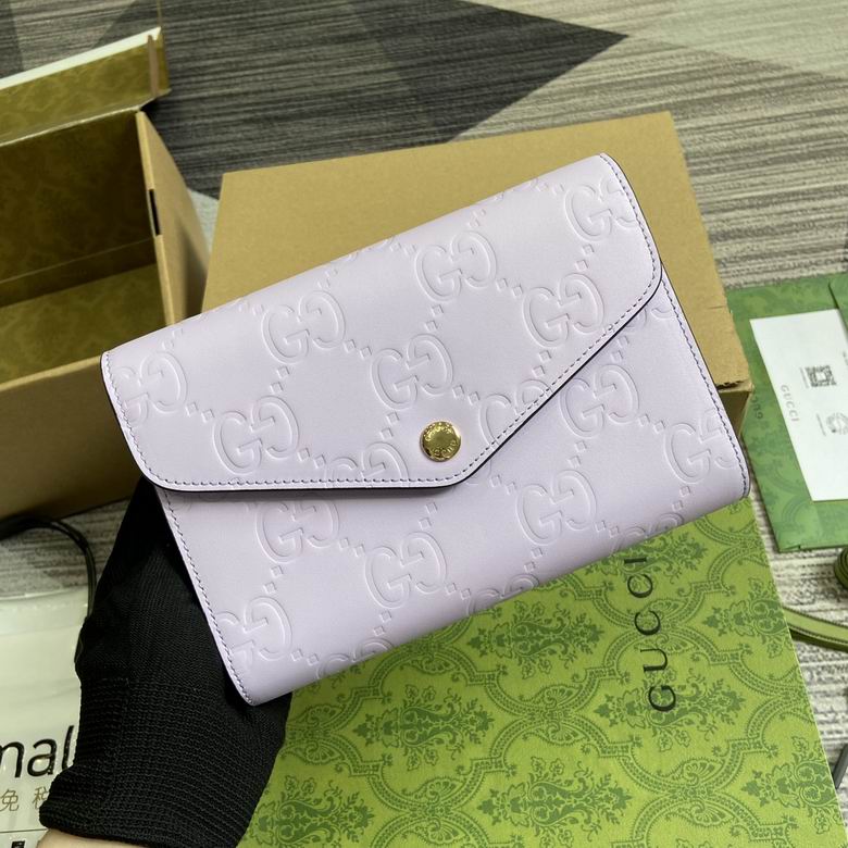 781555 20X13X6cm MP 7