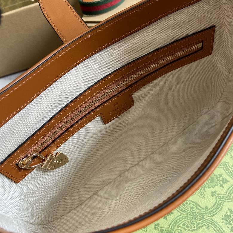 782849 27.5X19X4cm MP 2色 25