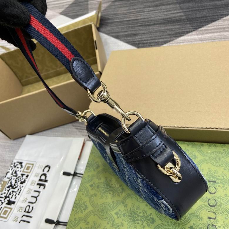 786015 12X24X5cm MP 3