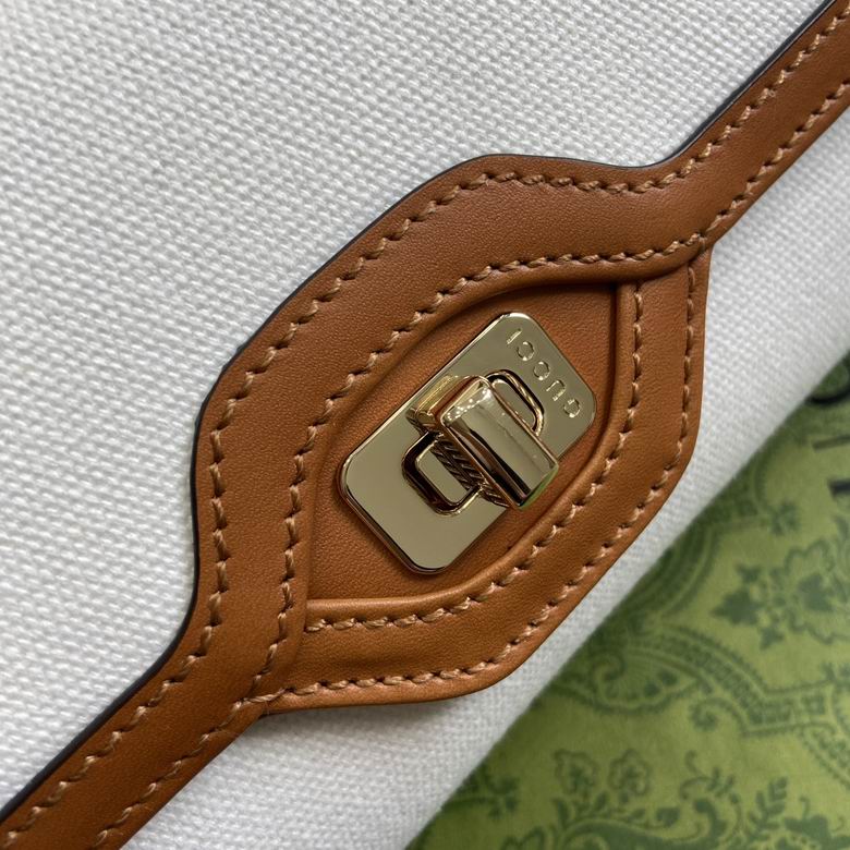 786027 27.5X12.5X6.5cm MP 5