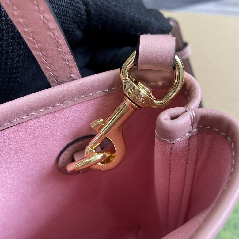 790133 15X20X5cm MP 2色 18